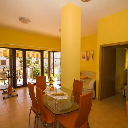 Colours Apartment