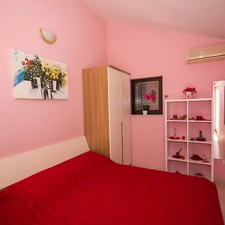 Apartment Colours Biograd Na Moru
